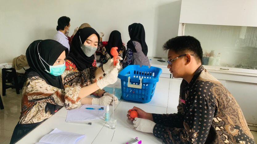 PRAKTIKUM PERUBAHAN FISIKA KIMIA TINGKAT I POLITEKNIK KALTARA