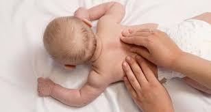 7 Cara Mengatasi Perut Kembung pada Bayi, Kenali Ciri, dan Penyebabnya 